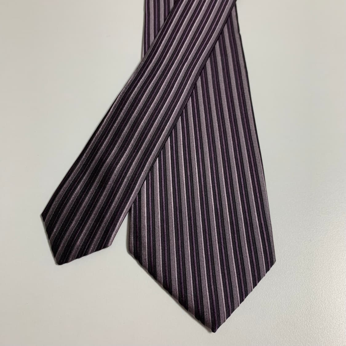 띠어리(Theory) 스트라이프 넥타이 명품 100실크 7.5cm 상품이미지4