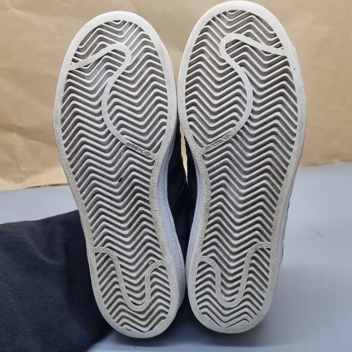 아디다스 슈퍼스타 검흰 스니커즈 220 상품이미지2