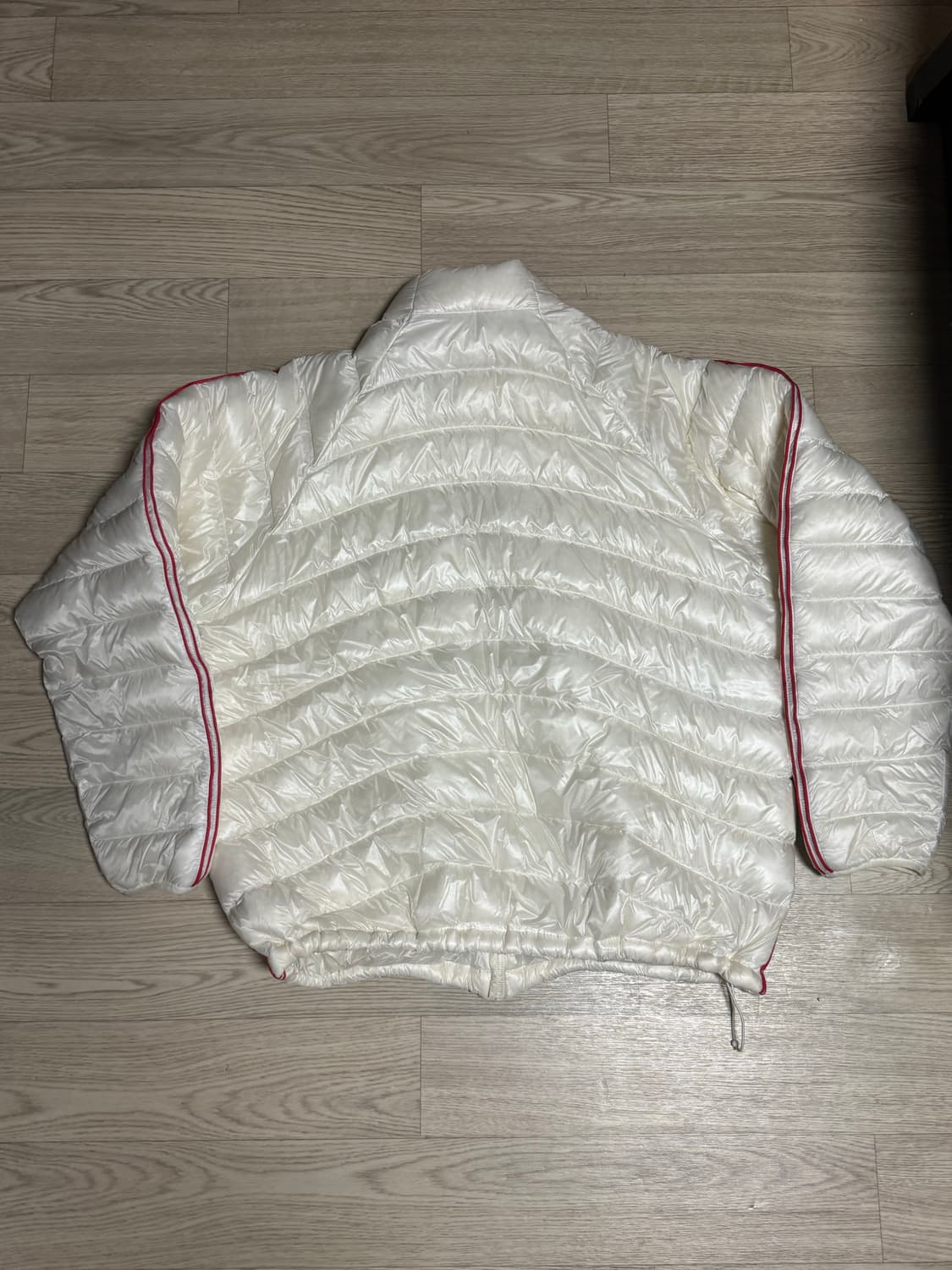 슈프림 마이크로 다운 자켓 화이트 경량패딩 상품이미지8