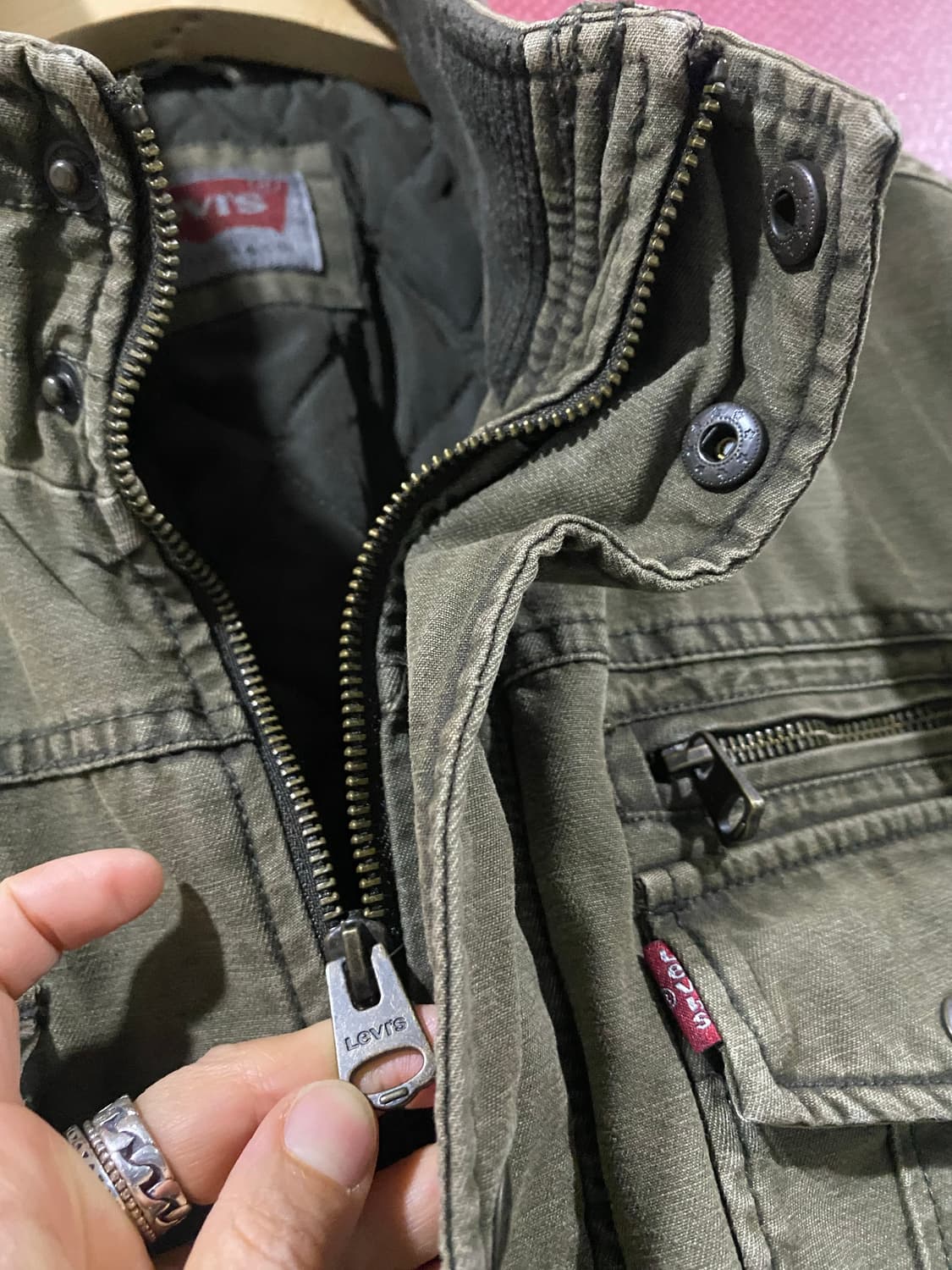 리바이스 올리브 카키 남성 퀼팅 자켓XL 상품이미지5