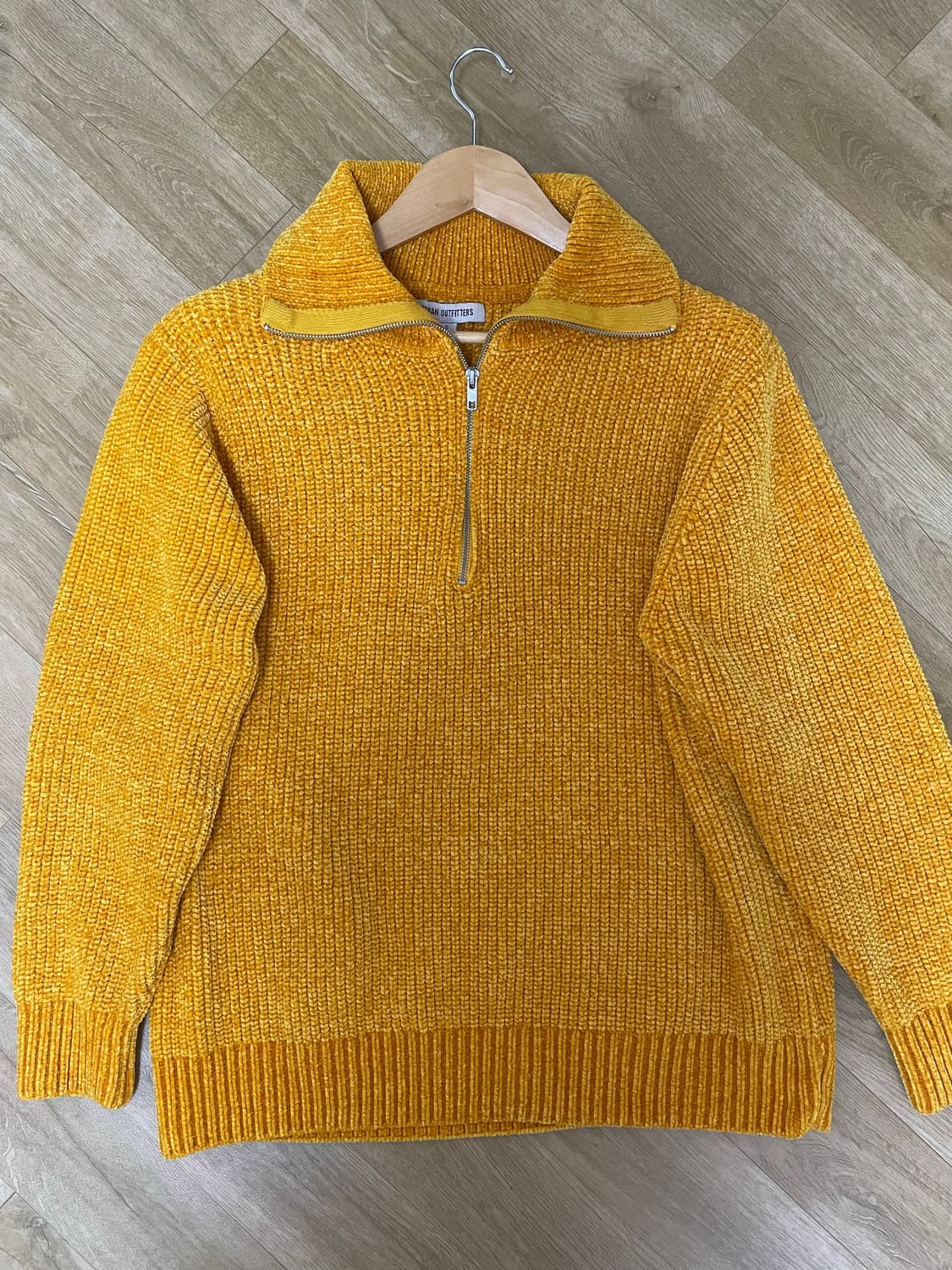 urbanoutfitters 얼반아웃피터스 니트 상품이미지1