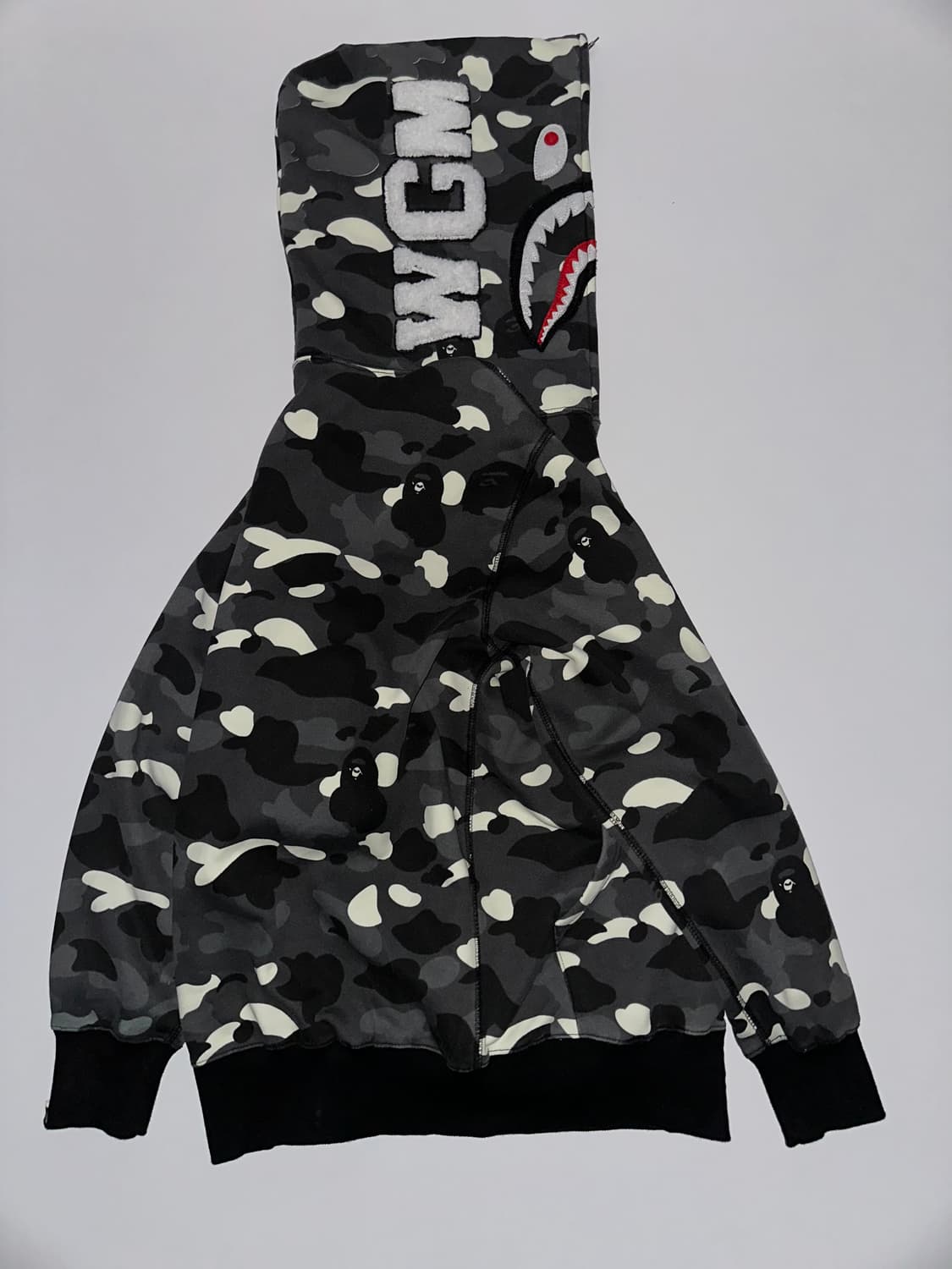 베이프 샤크 후드집업 카모 L 상품이미지1