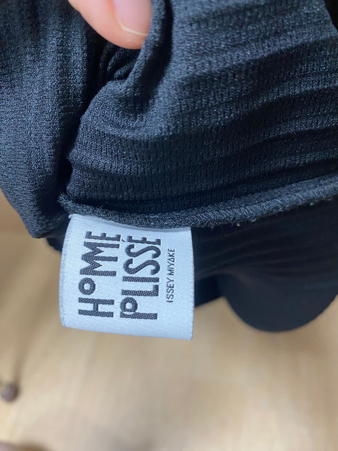 옴므플리세 먼슬이 집업 블랙 3사이즈 상품이미지3