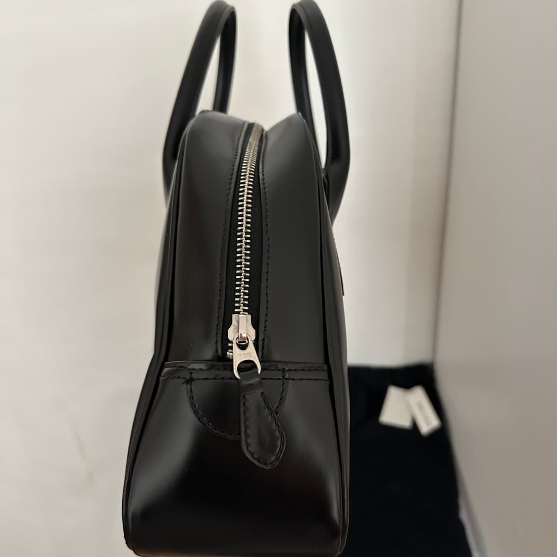 꼼데가르송 아오야마 라운드 3호 무광 상품이미지4