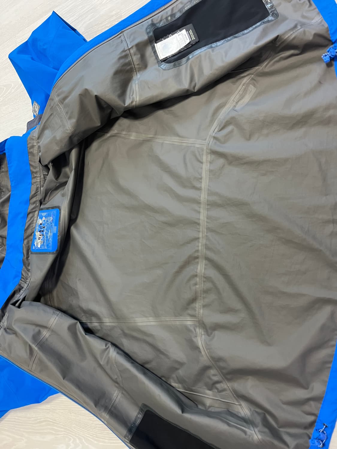 블랙야크 고어텍스 자켓 100 상품이미지7