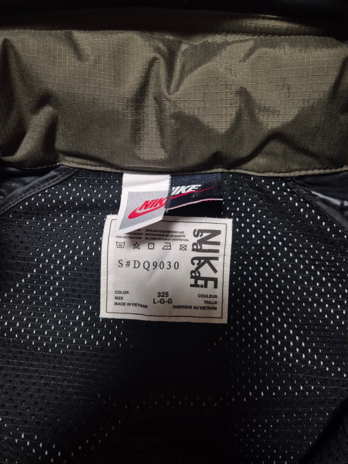 [새상품/L] 나이키 x 사카이 NRG 풀 집업 후드 카고 카키 블랙 상품이미지3