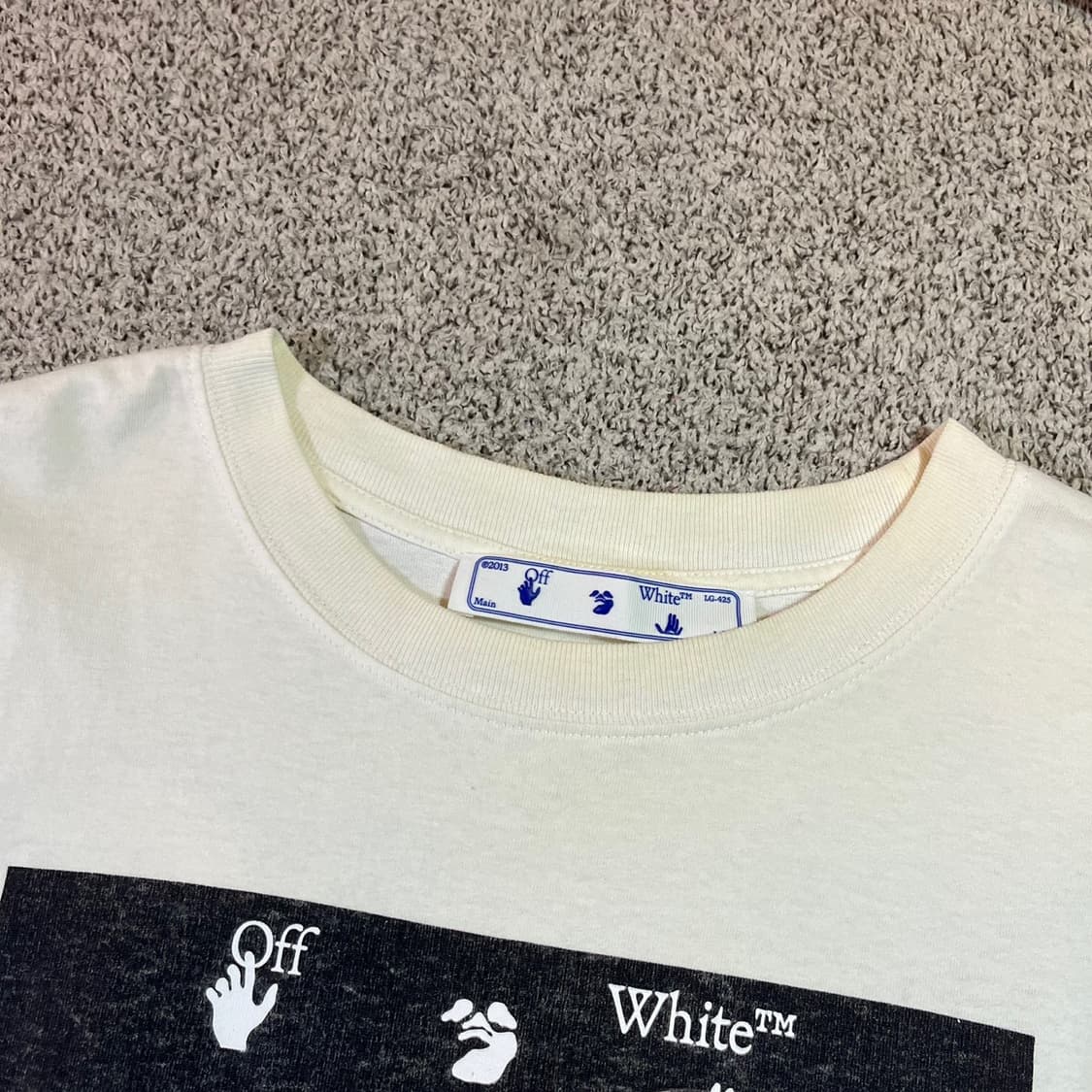 오프 화이트 카라바조 반팔 티셔츠 상품이미지8