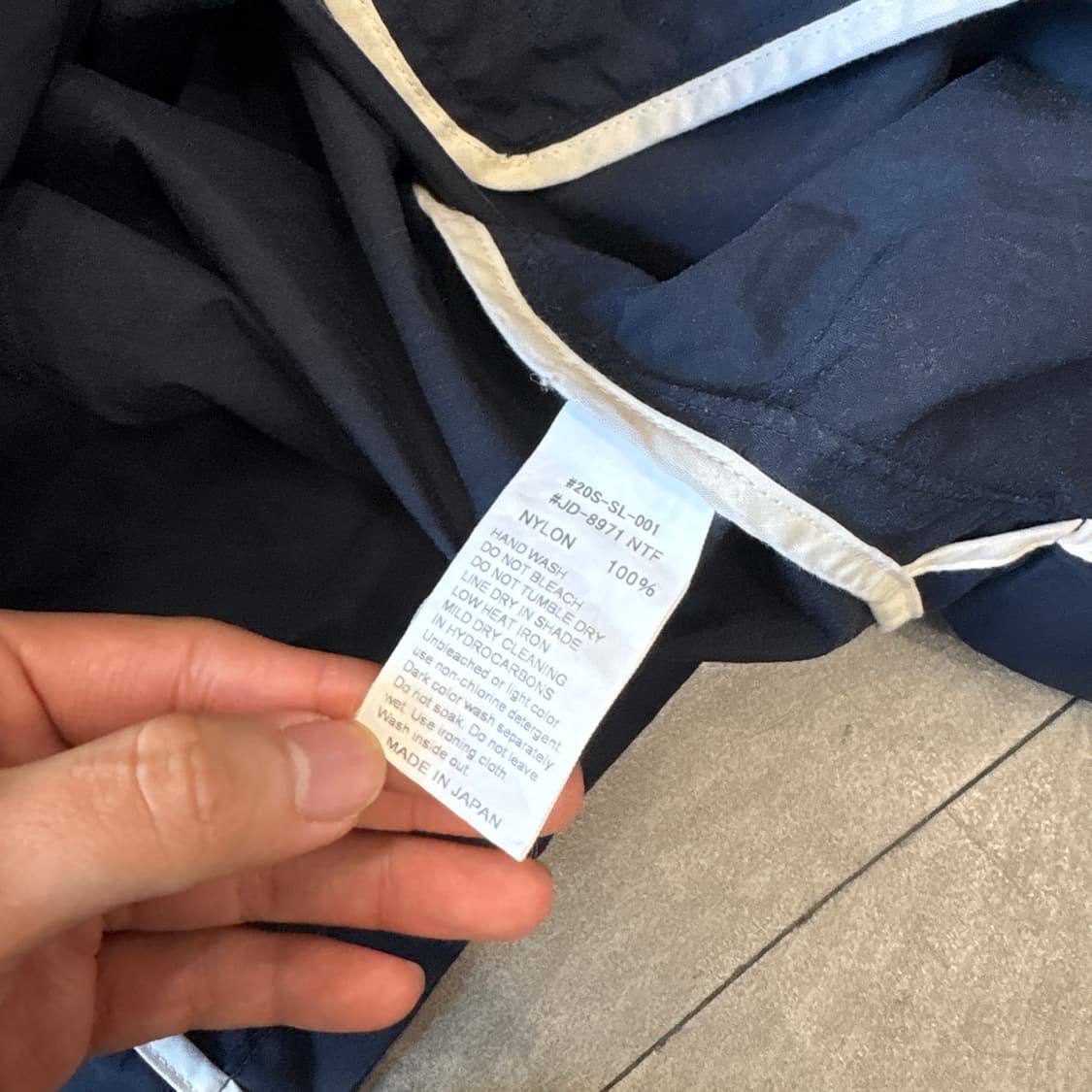 단톤 x 빔즈 네이비 나일론 자켓  상품이미지8