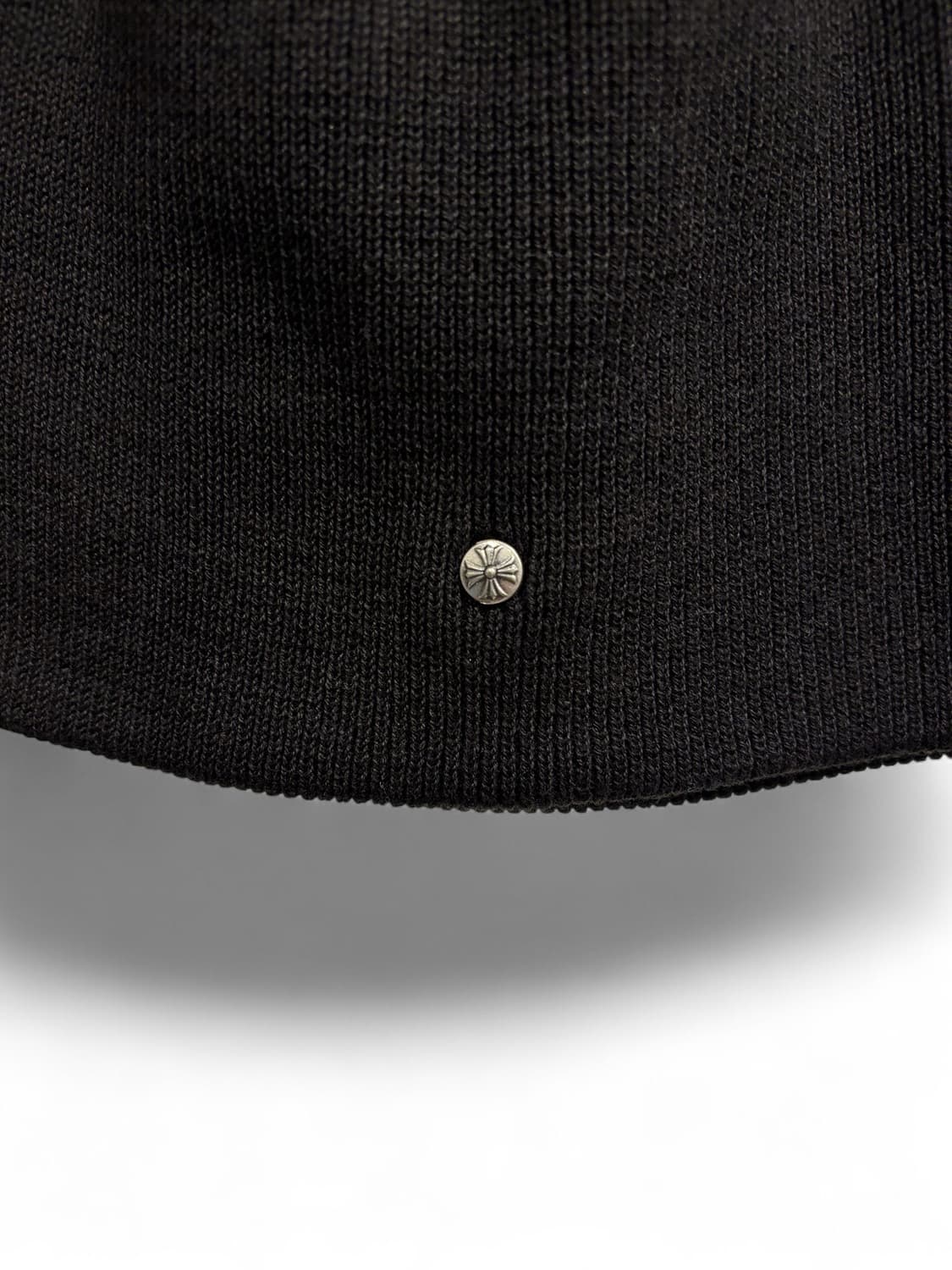 Dark Pixel Beanie. 상품이미지4