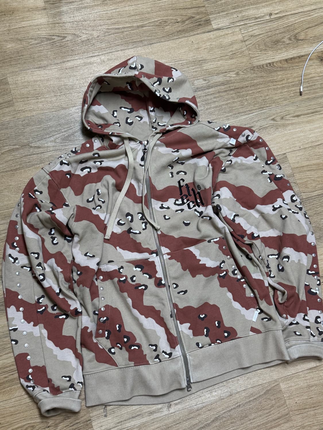 패치선데이 우드랜드카모 리벳 후드집업 상품이미지1