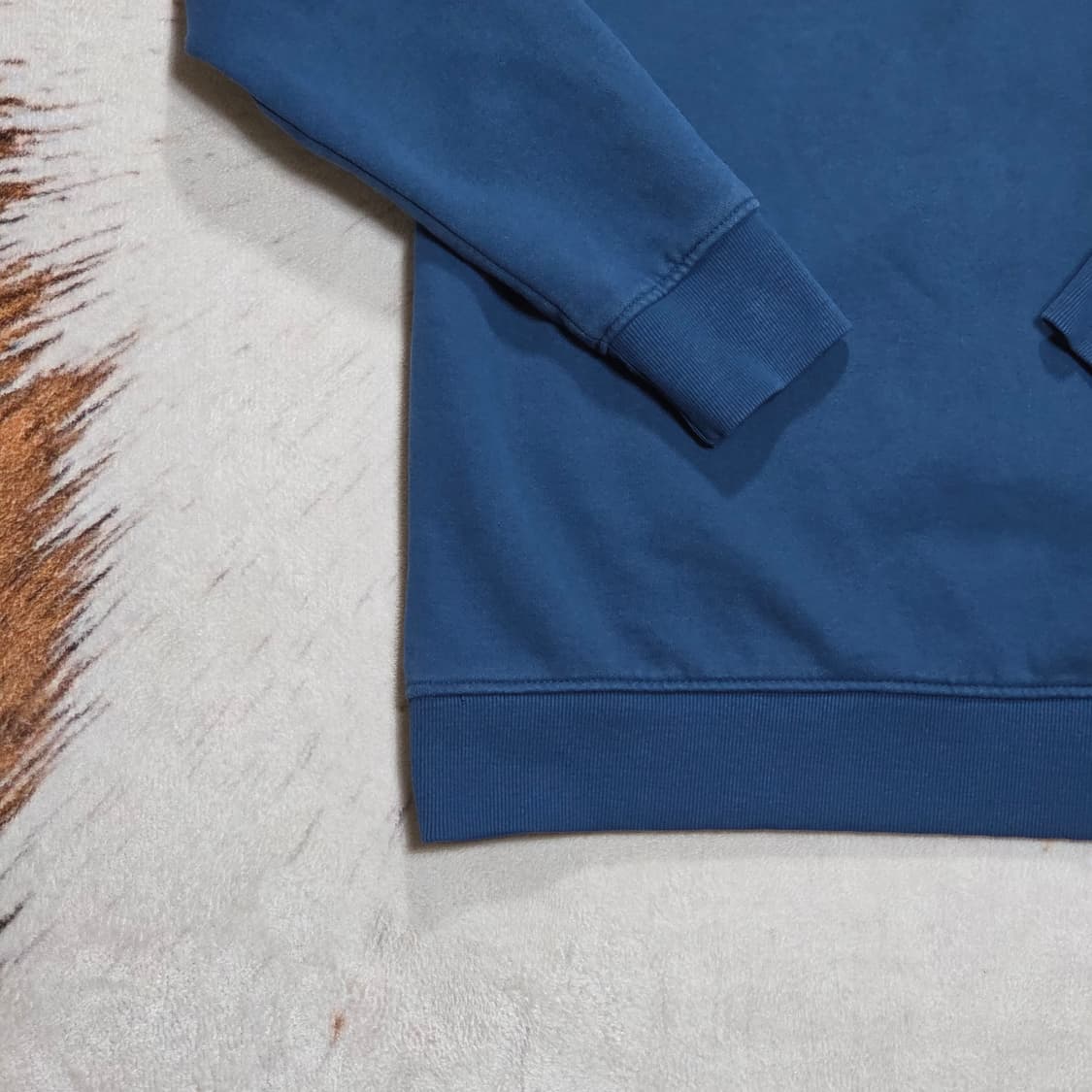 버커루 약기모 딥블루 레터링 맨투맨 상품이미지6