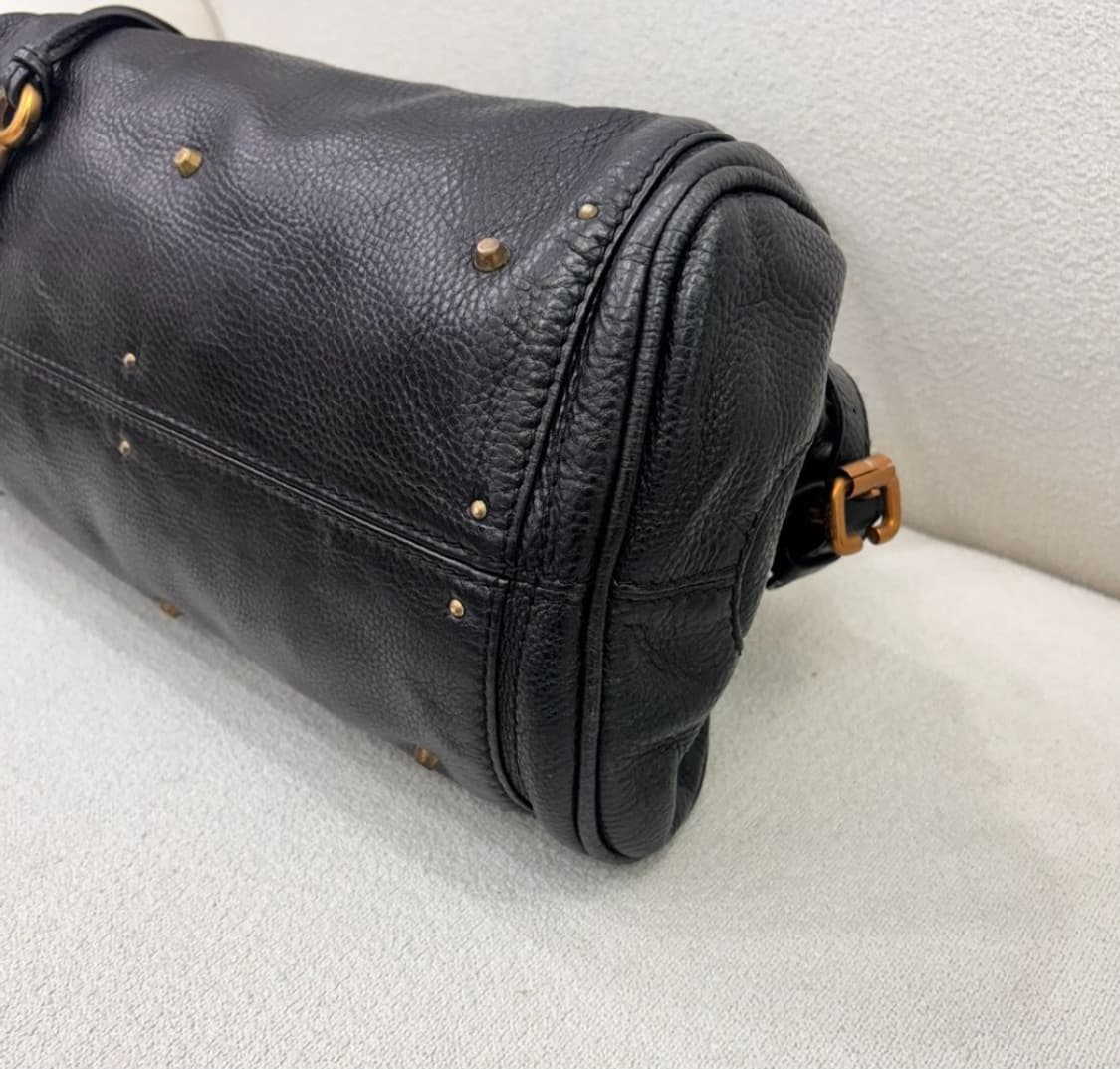 끌로에 패딩턴백 블랙 금장
미듐 상품이미지5