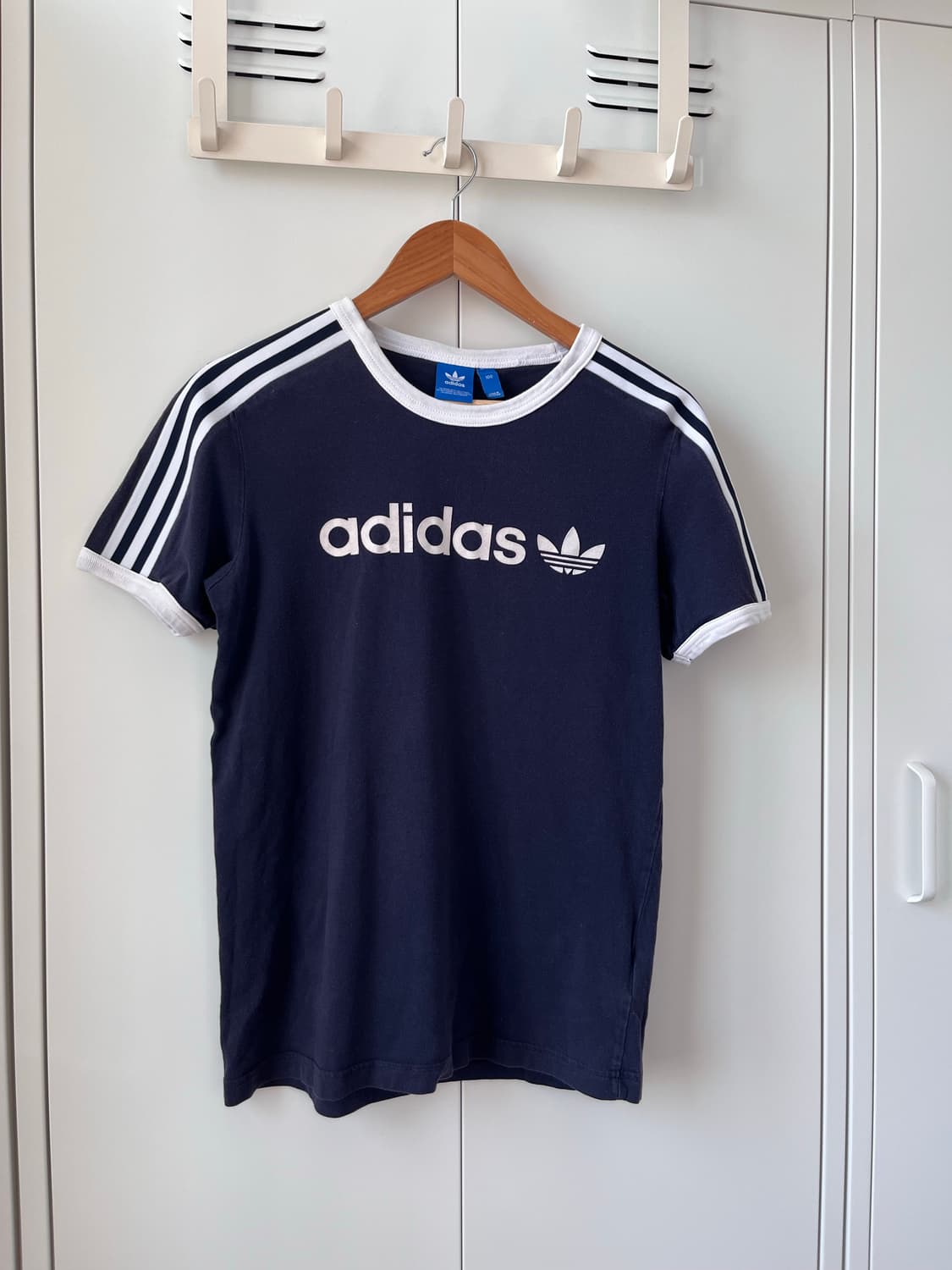 Adidas vintage 아디다스 네이비 반팔 티셔츠 상품이미지4