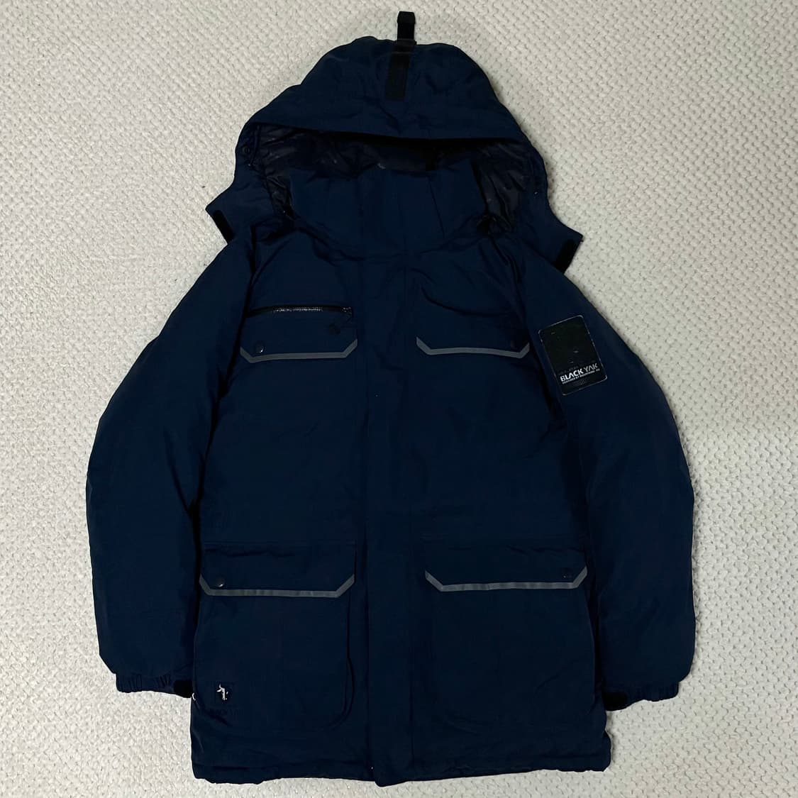 BLACK YAK GORE-TEX 블랙야크 고어텍스 덕다운 네이비 패딩  상품이미지2