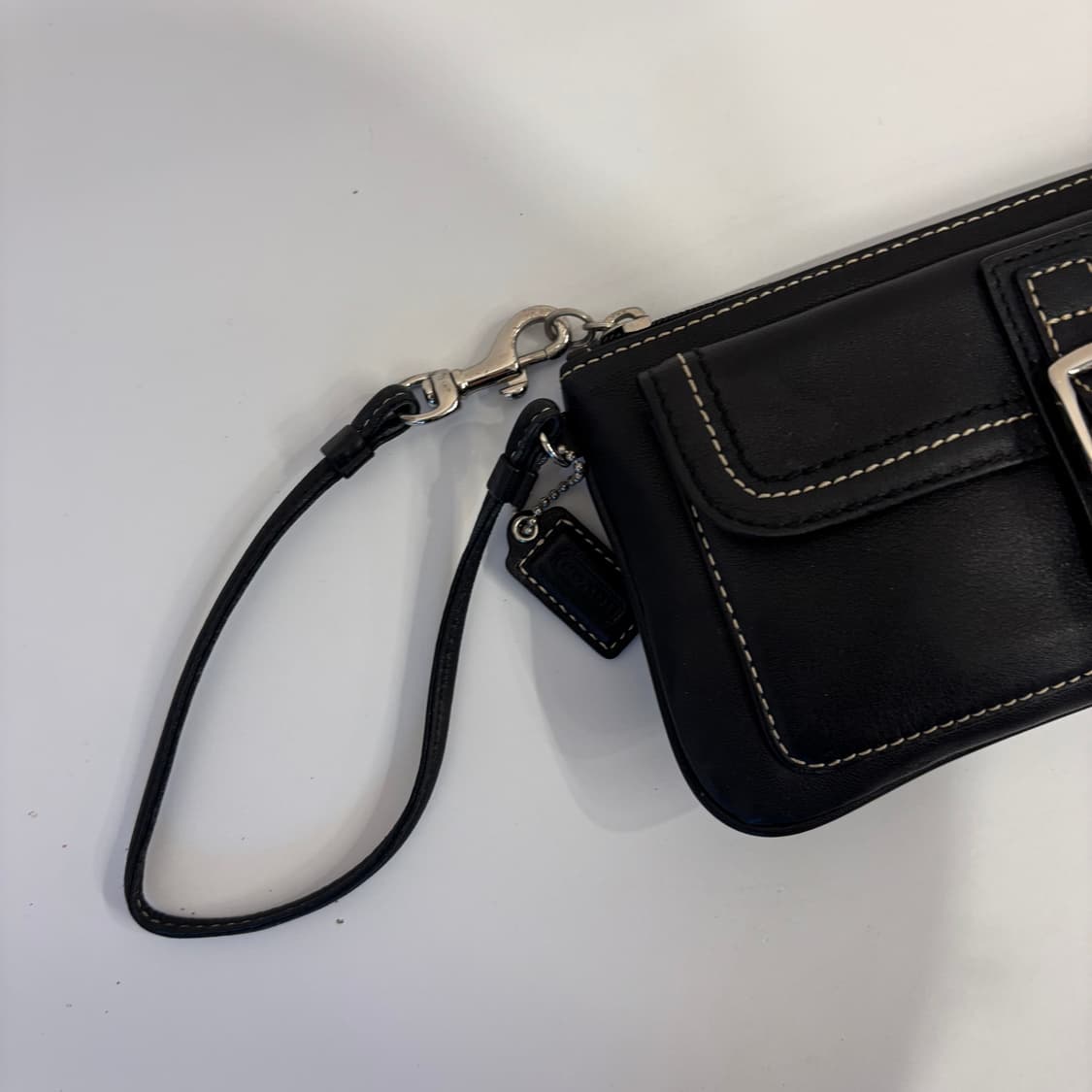 정품 코치 스트랩 지갑     상품이미지3