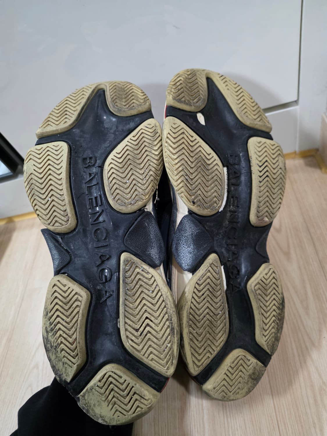 발렌시아가 트리플S 42 상품이미지5