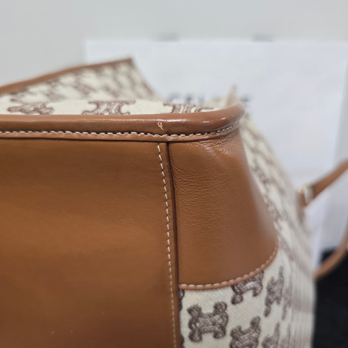 셀린느 호리즌탈 카바스 토트백 판매 상품이미지8