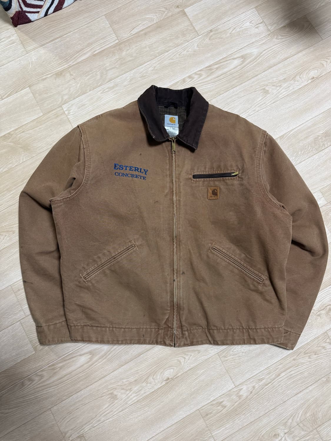 칼하트 J97 디트로이트 자켓 상품이미지1