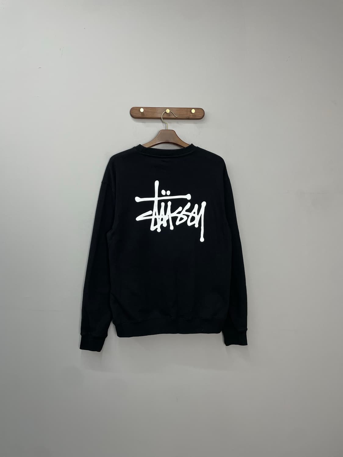 스투시 베이직 크루넥 블랙 맨투맨 H1364 상품이미지4