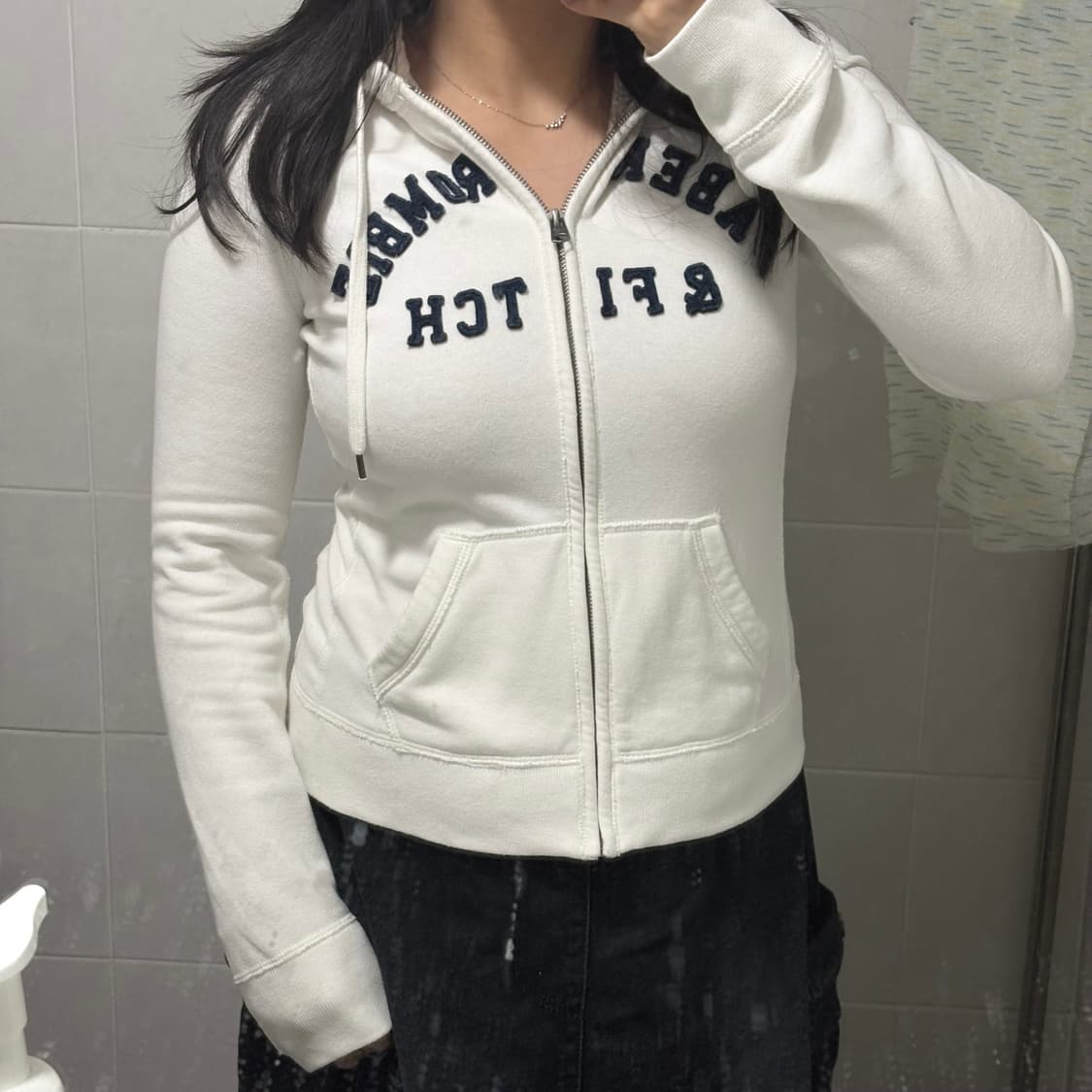 초대장) 아베크롬비 딱붙 후드집업 (아이보리-네이비 M) 상품이미지2