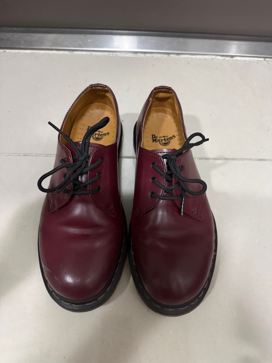 닥터마틴 1461 체리레드 스무스 UK6 상품이미지1