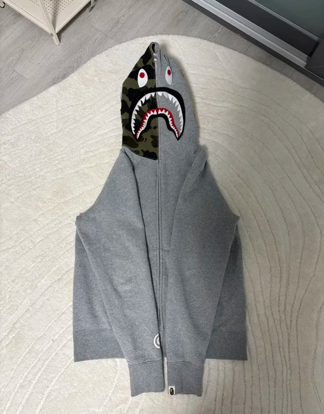 BAPE 샤크 후드집업 상품이미지1
