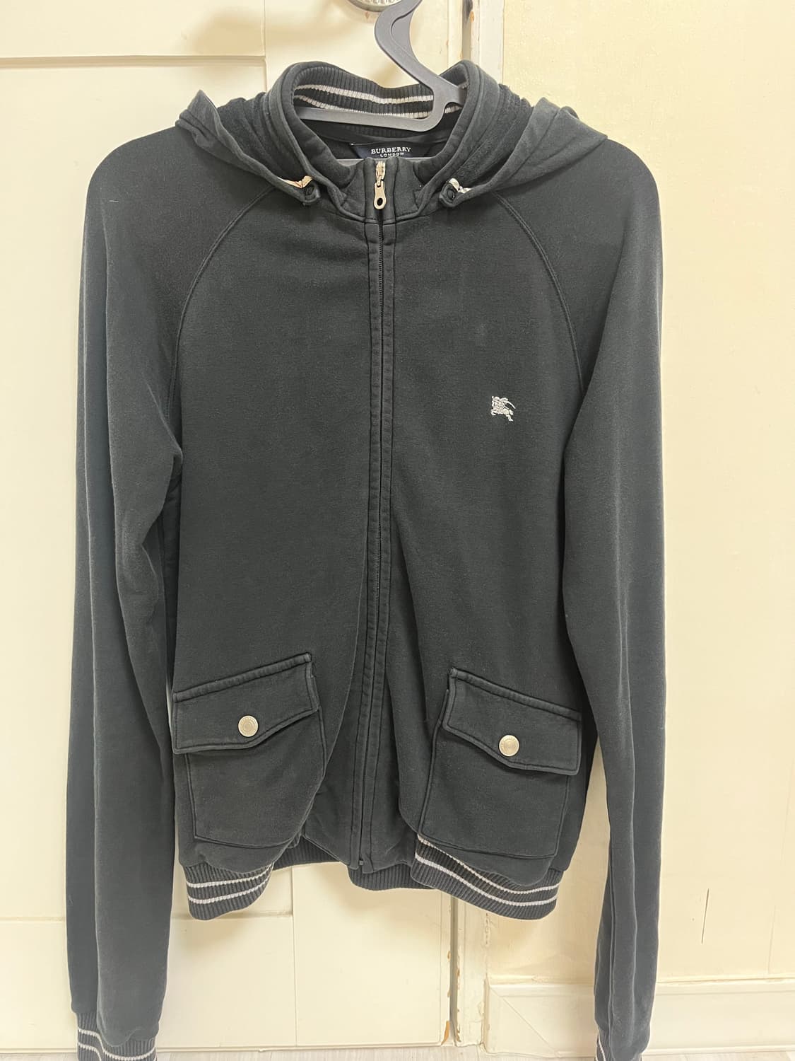 버버리 정품 후드집업 급처 상품이미지1