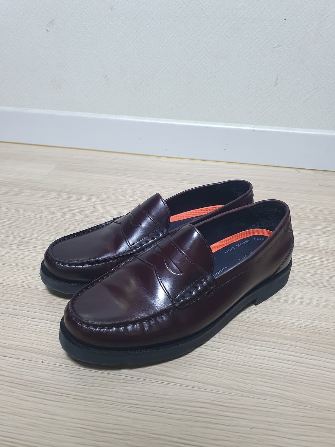 락포트 버건디 페니로퍼 270 상품이미지4