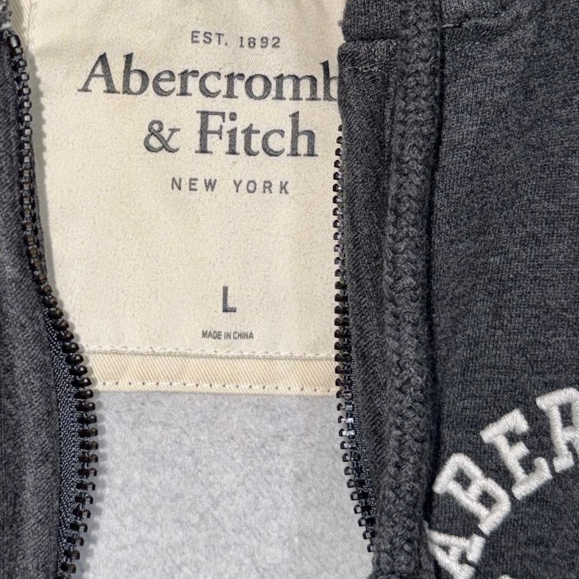 아베크롬비 기모 차콜 후드 집업 y2k 상품이미지2