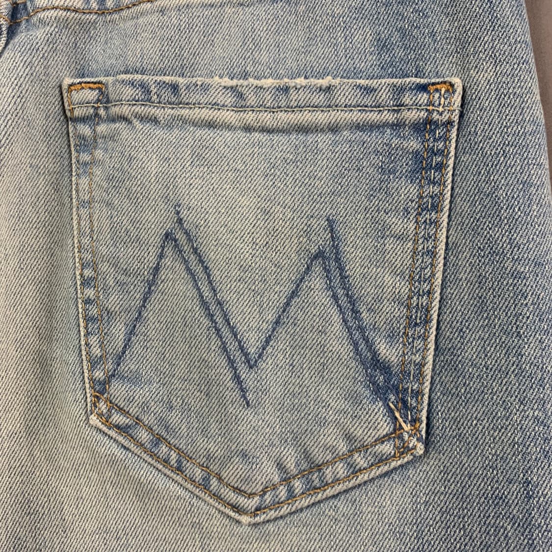 25인치 MOTHER 마더 트리퍼 부츠컷 스판 데님 청바지 상품이미지4