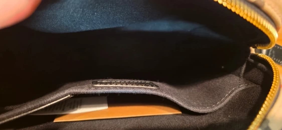 정품))버버리 크로스백 상품이미지5