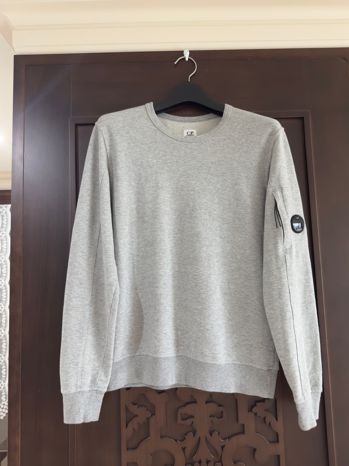 cp컴퍼니 맨투맨 m 상품이미지2