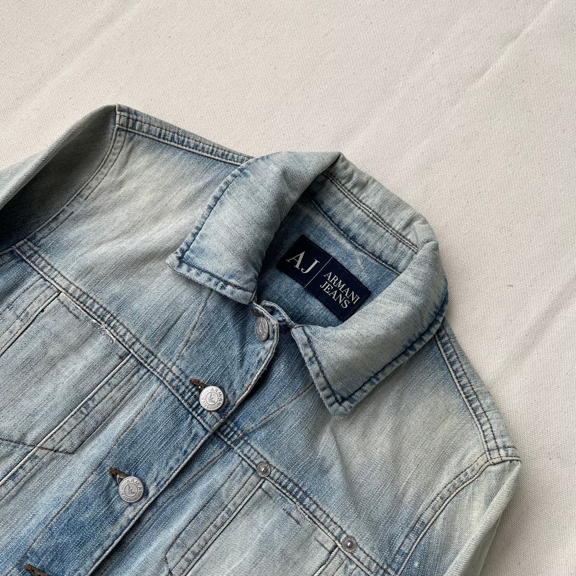 00s 아르마니진스 인디고 002 시리즈 크롭 데님 자켓 상품이미지2