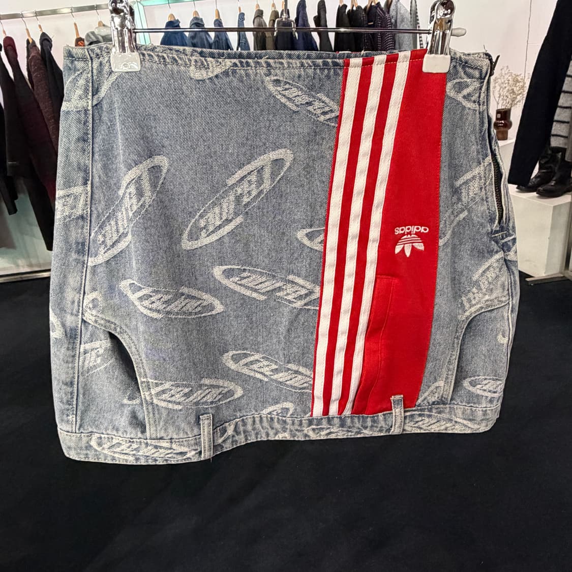 [28] 리메이크 커스텀 아디다스 데님 스커트 상품이미지1