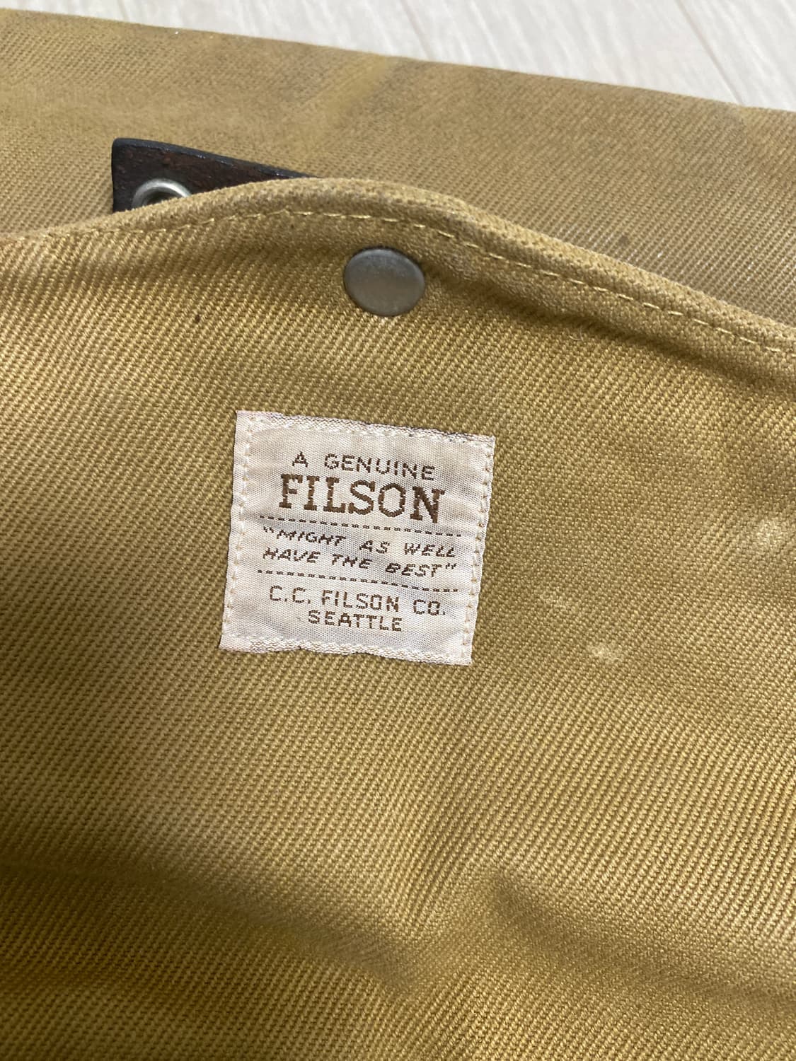 필슨 256 브리프 케이스 탄 상품이미지7