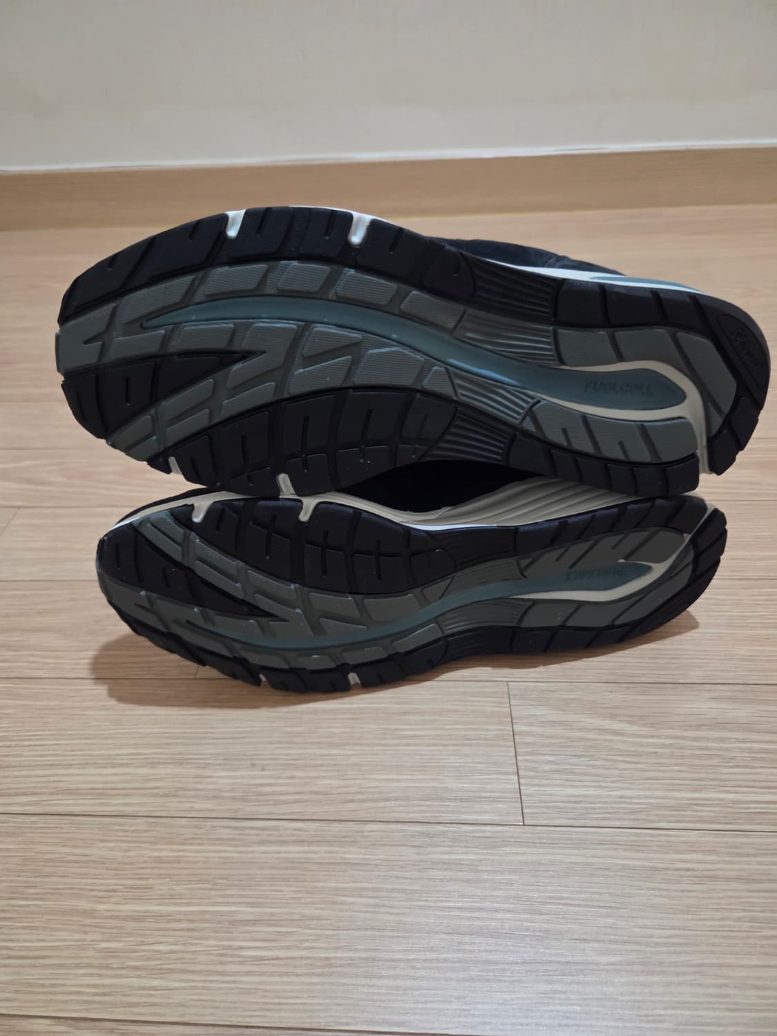 [265]뉴발란스 991v2 네이비 상품이미지3