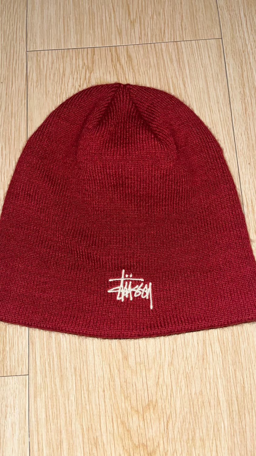 스투시 베이직 스컬캡 비니 와인 상품이미지2