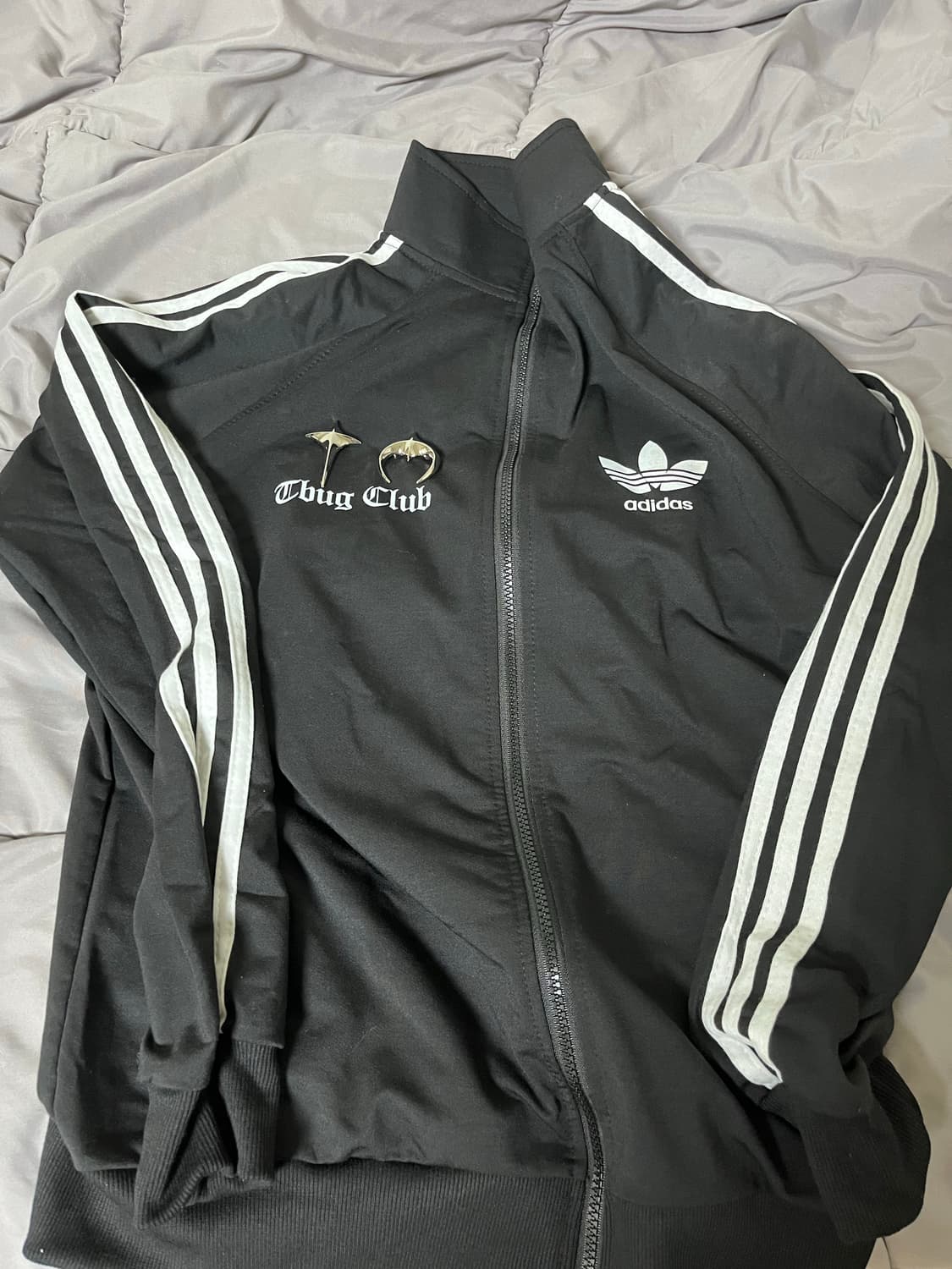 떠그클럽 아디다스 트랙탑 상품이미지1