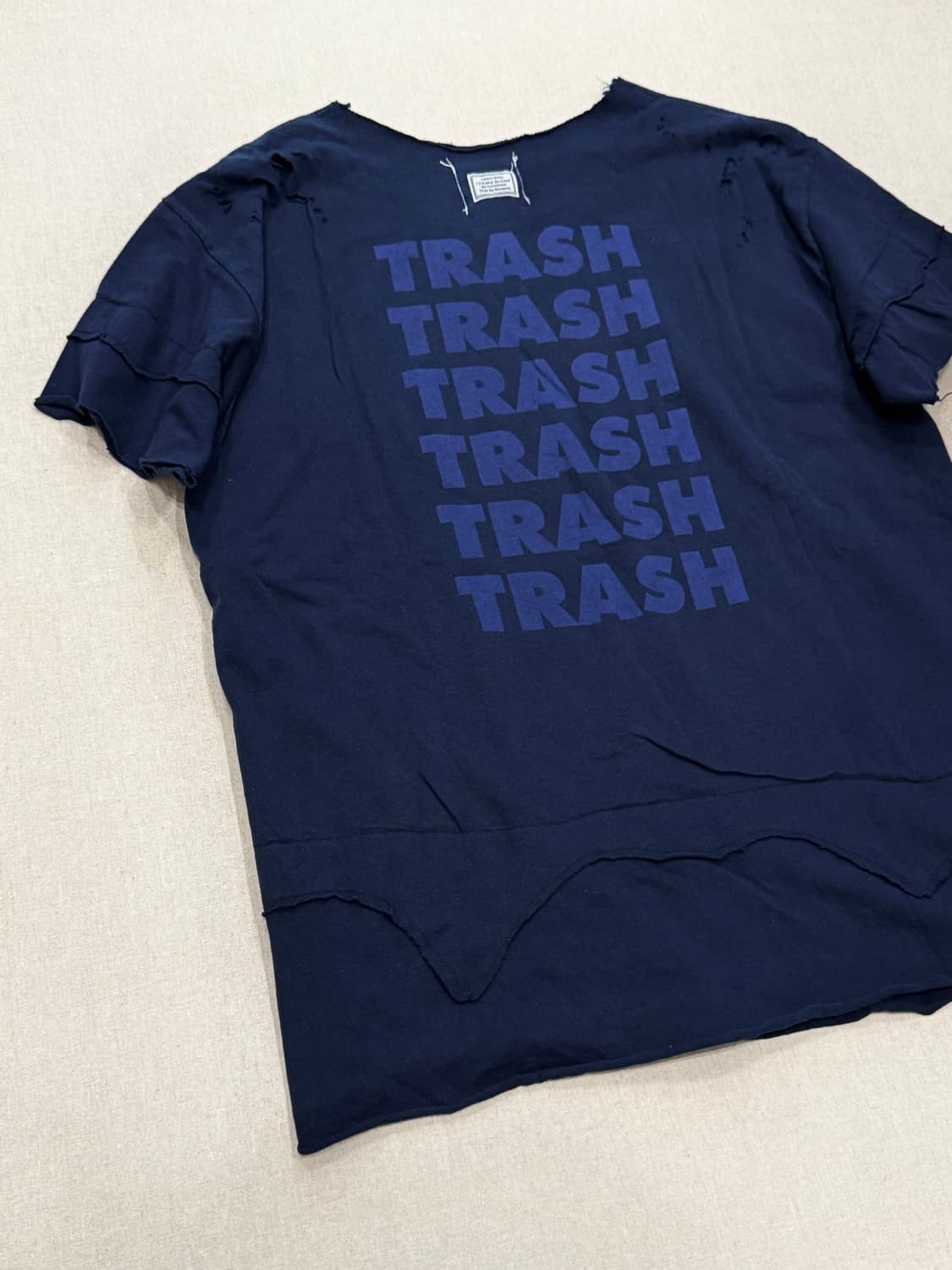 솔로이스트 15ss 디스트레스드 TRASH 티셔츠 상품이미지5