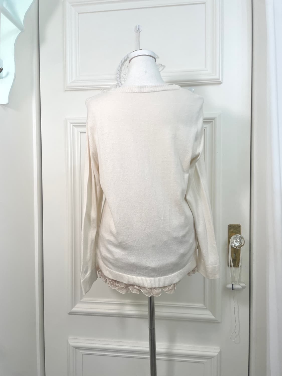 ivory wood button mori cardigan(size-L) 상품이미지3