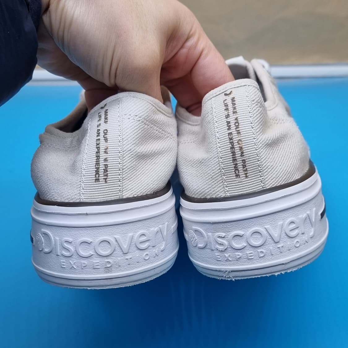 디스커버리 익스페디션 뮬리 스니커즈250 상품이미지4