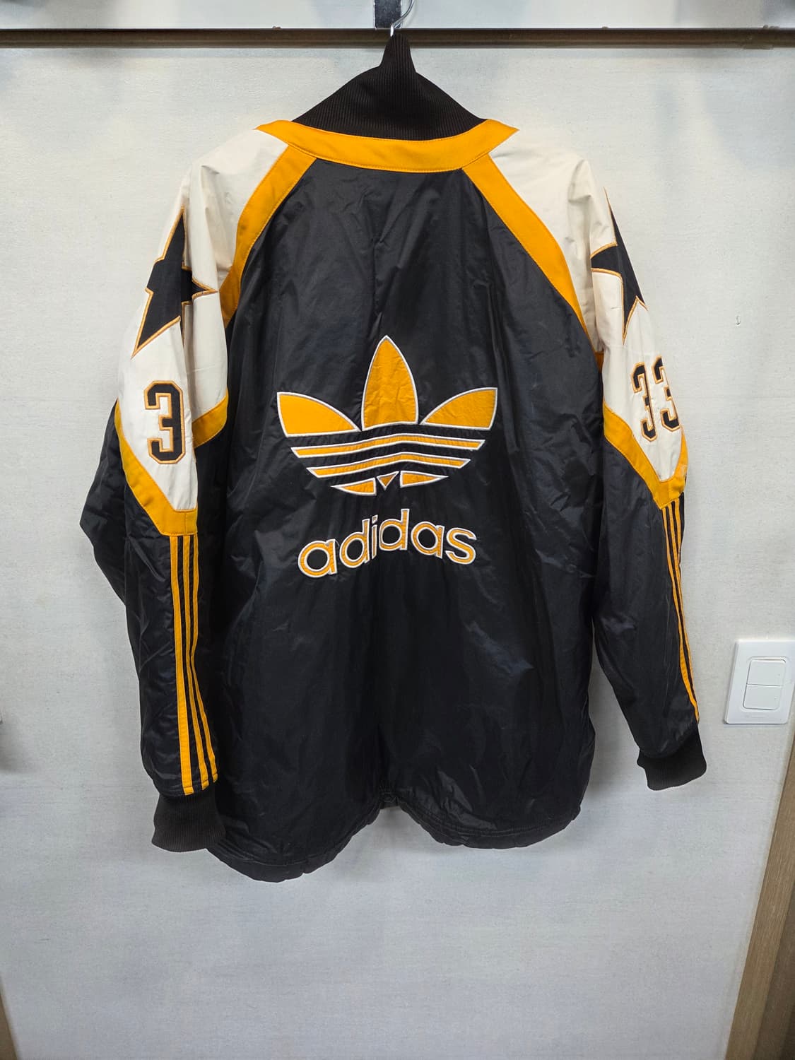 아디다스 올드스쿨 빅트레포일 백로고 안감퀄팅 자켓 L 상품이미지2