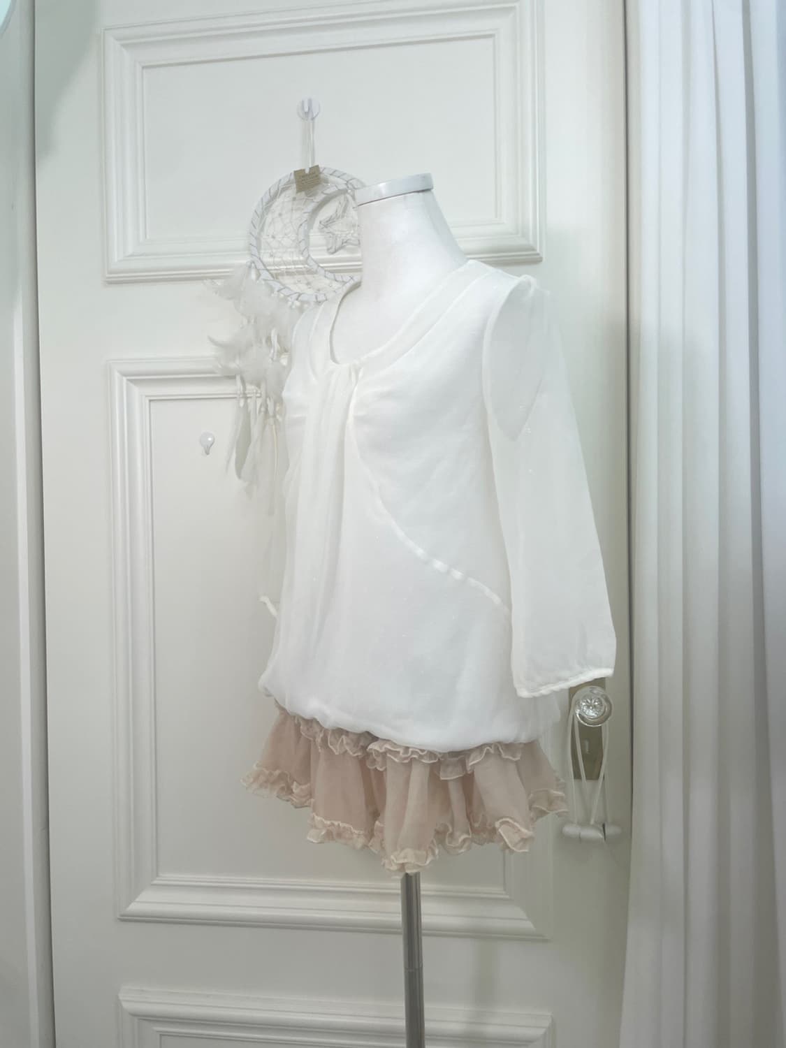 white pure glitter dot bow blouse 상품이미지2
