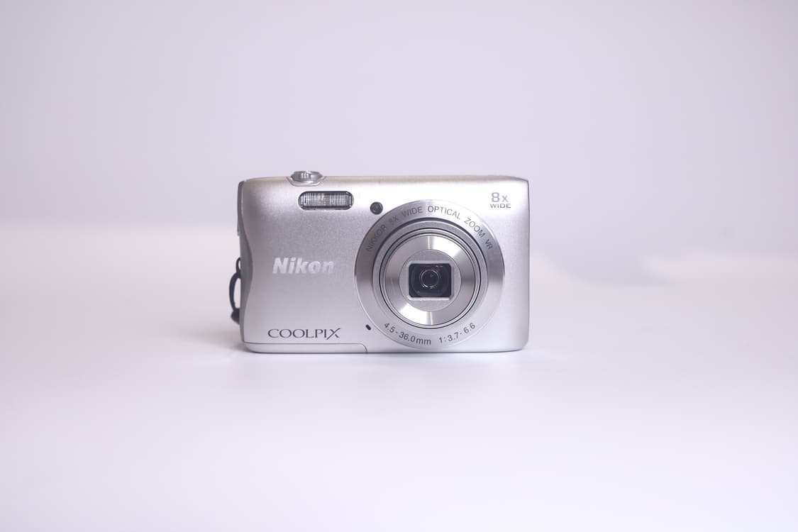 니콘 쿨픽스 S3700 실버 상품이미지1