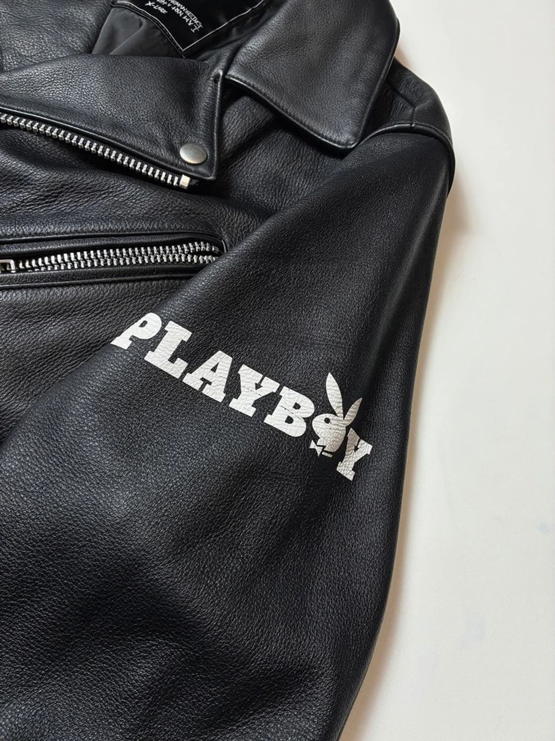 플레이보이 x 휴먼비잉 소가죽 라이더 자켓 PN8414 상품이미지6