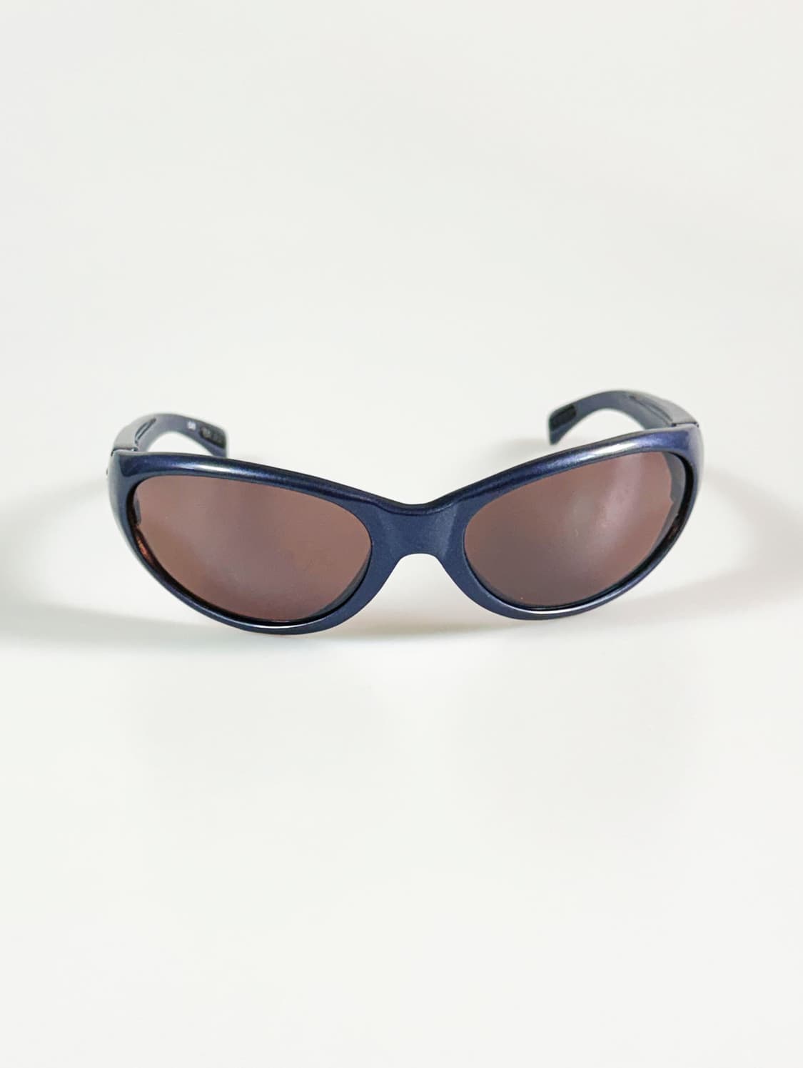 BLOC 랩어라운드 오벌 스포티 빈티지 틴트 선글라스 상품이미지2