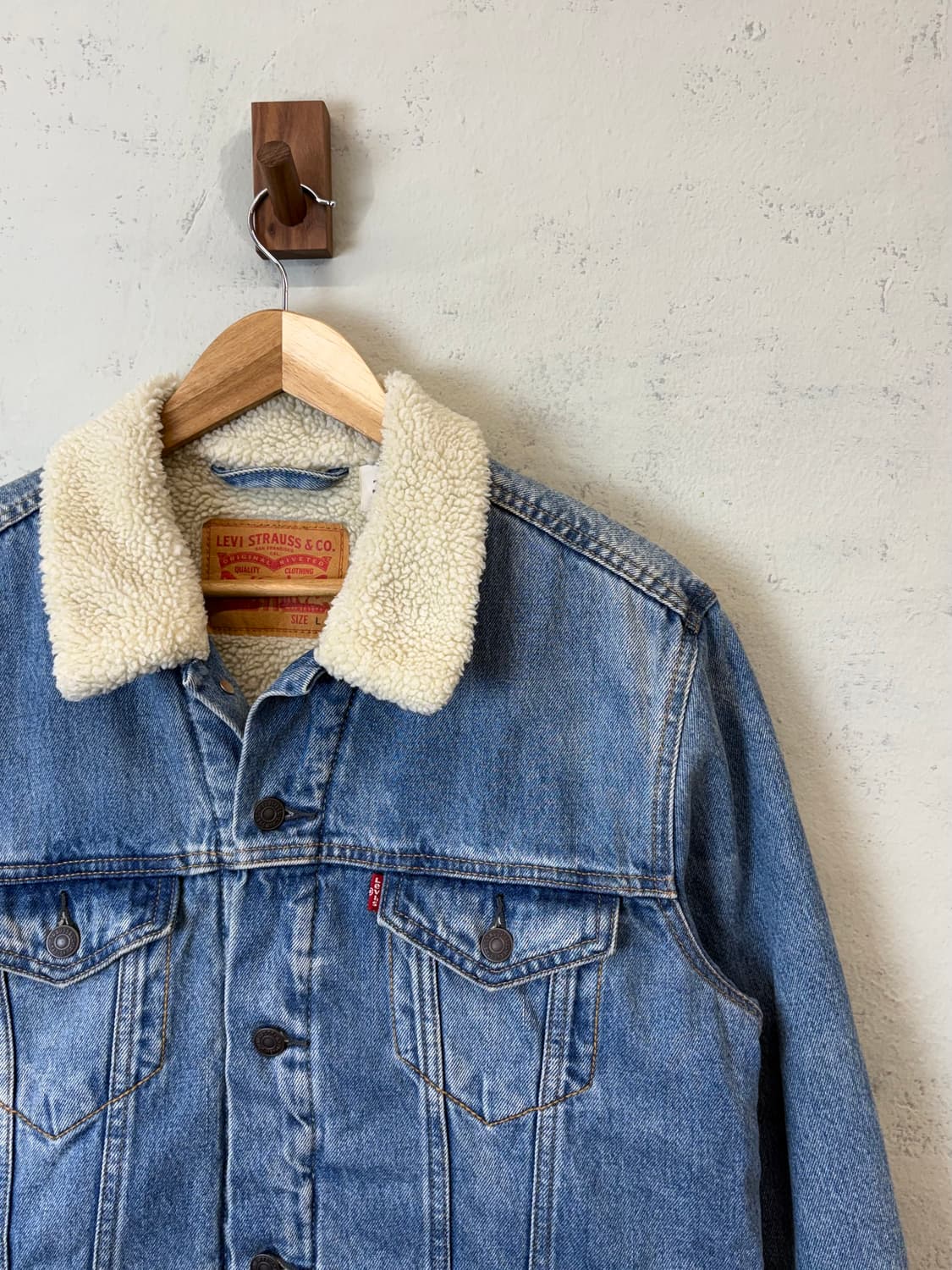 리바이스 데님 쉐르파 트러커 자켓 상품이미지3