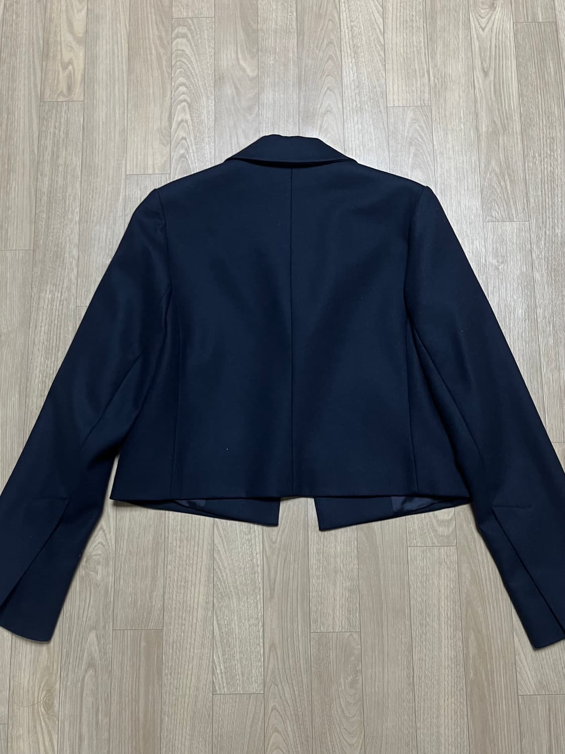 COS 여성 캐시미어 울 크롭자켓 상품이미지2