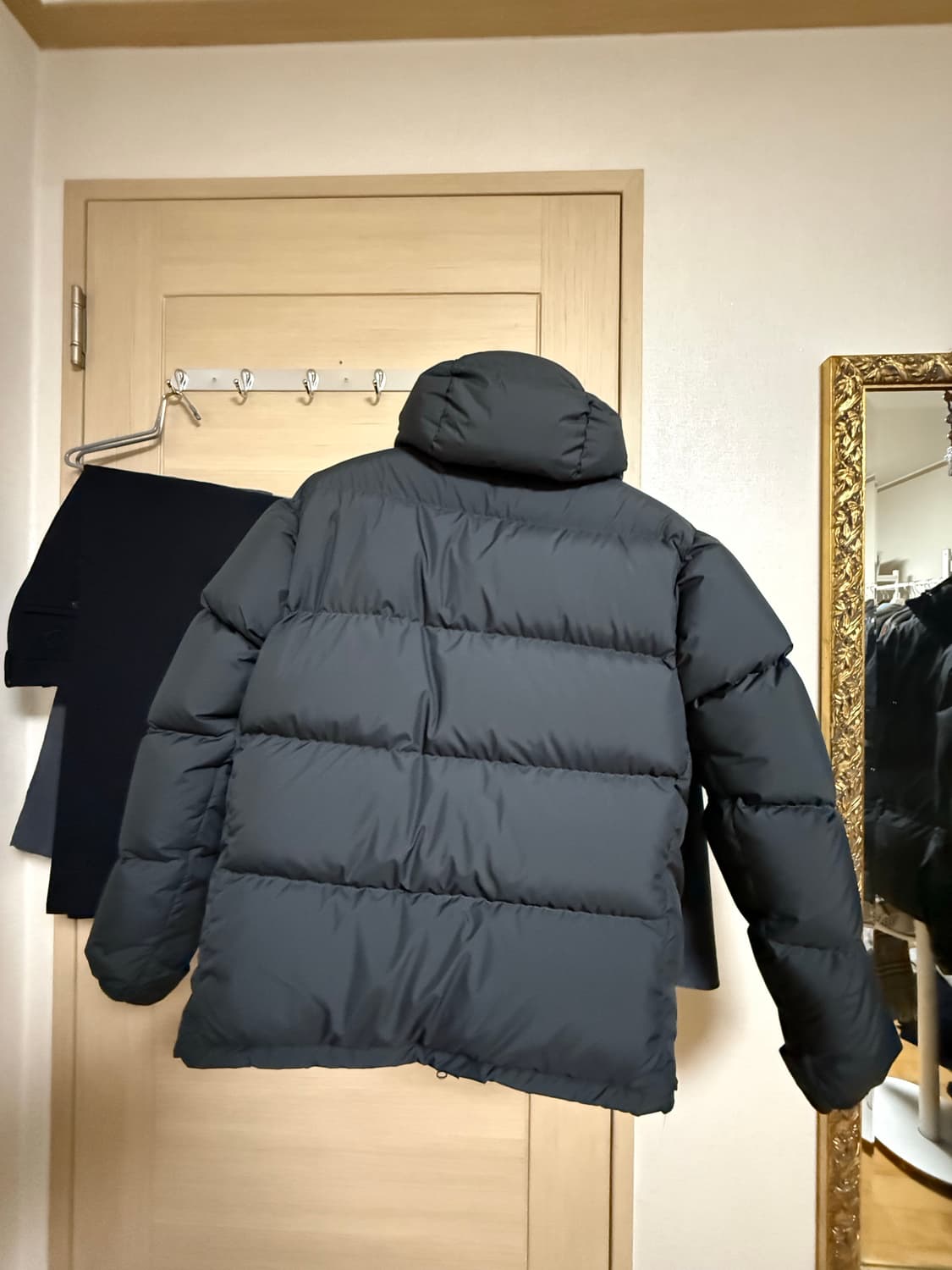 Western mountaineering 멜트다운 재킷 판매합니다.  상품이미지3