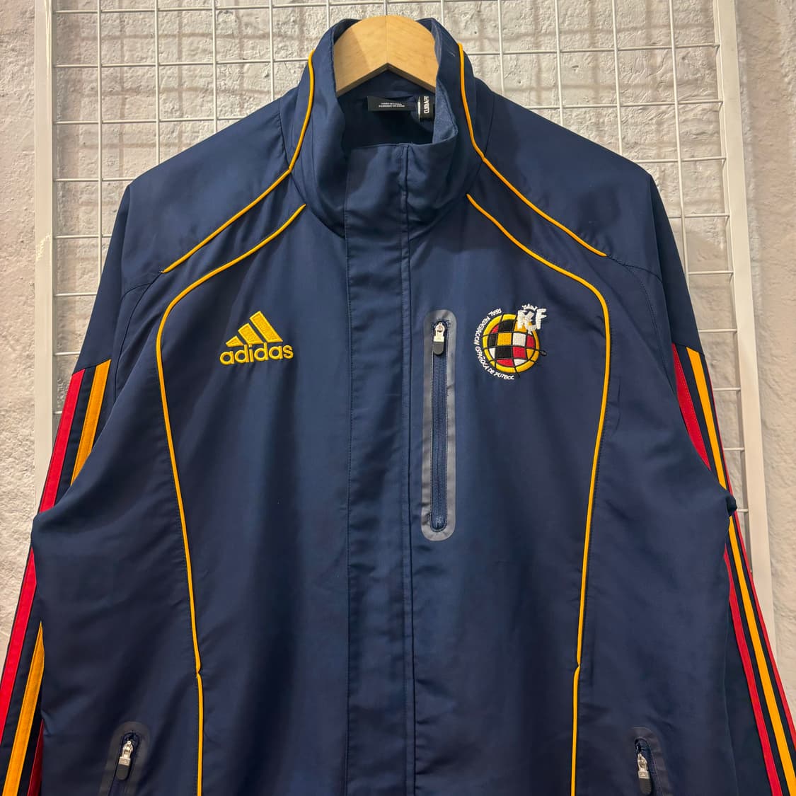 아디다스 FEF 스페인 국대 바람막이 XL 상품이미지3